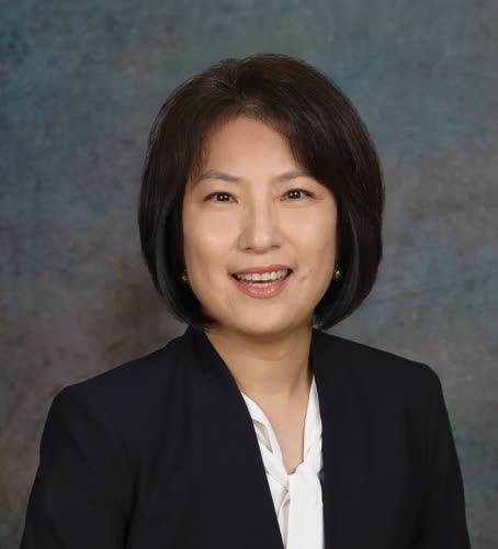 Debbie Lee
